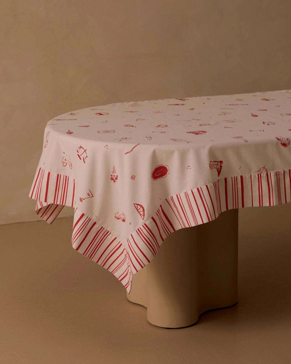 Olive's House Linen Tablecloth — Red/ White