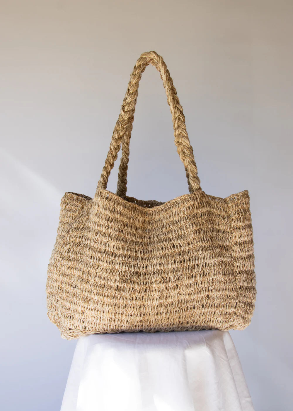 Hobo & Hatch- Elle Grande Tote // Natural